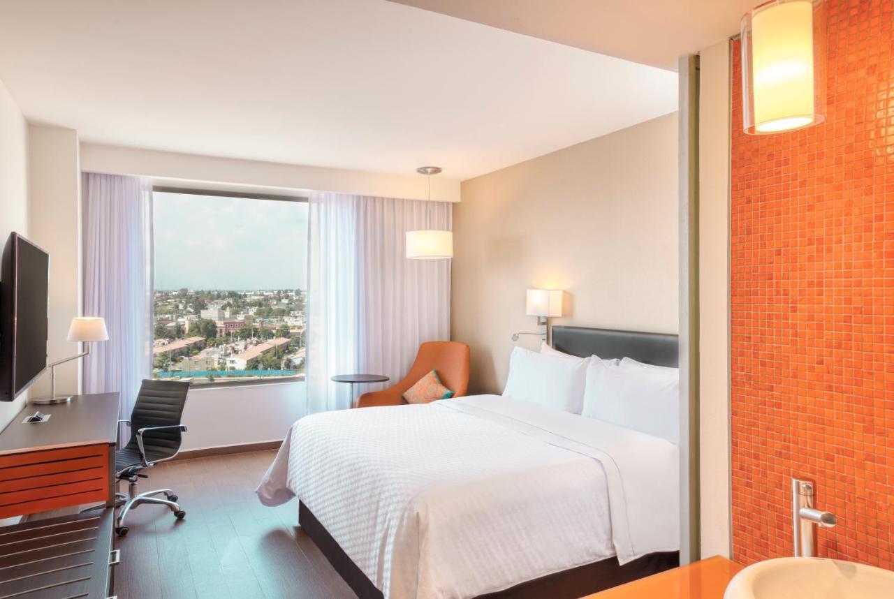 Fiesta Inn Parque Puebla Eksteriør billede
